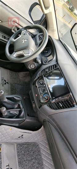 میتسوبیشی L200